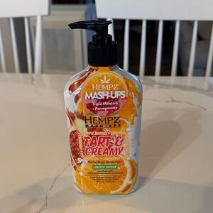 Hempz Mashups Triple Moisture Pomegranate Moisturizer - Orange and White